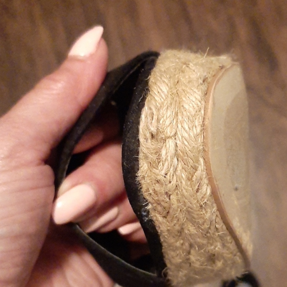Shoe Dazzle Suede and Jute Wedges - Picture 4 of 4